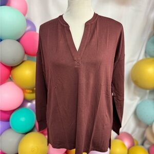 Lou & Grey SignatureSoft‎ Bohemian Rouge Split Neck Top XS NWT Nordstrom $59.50